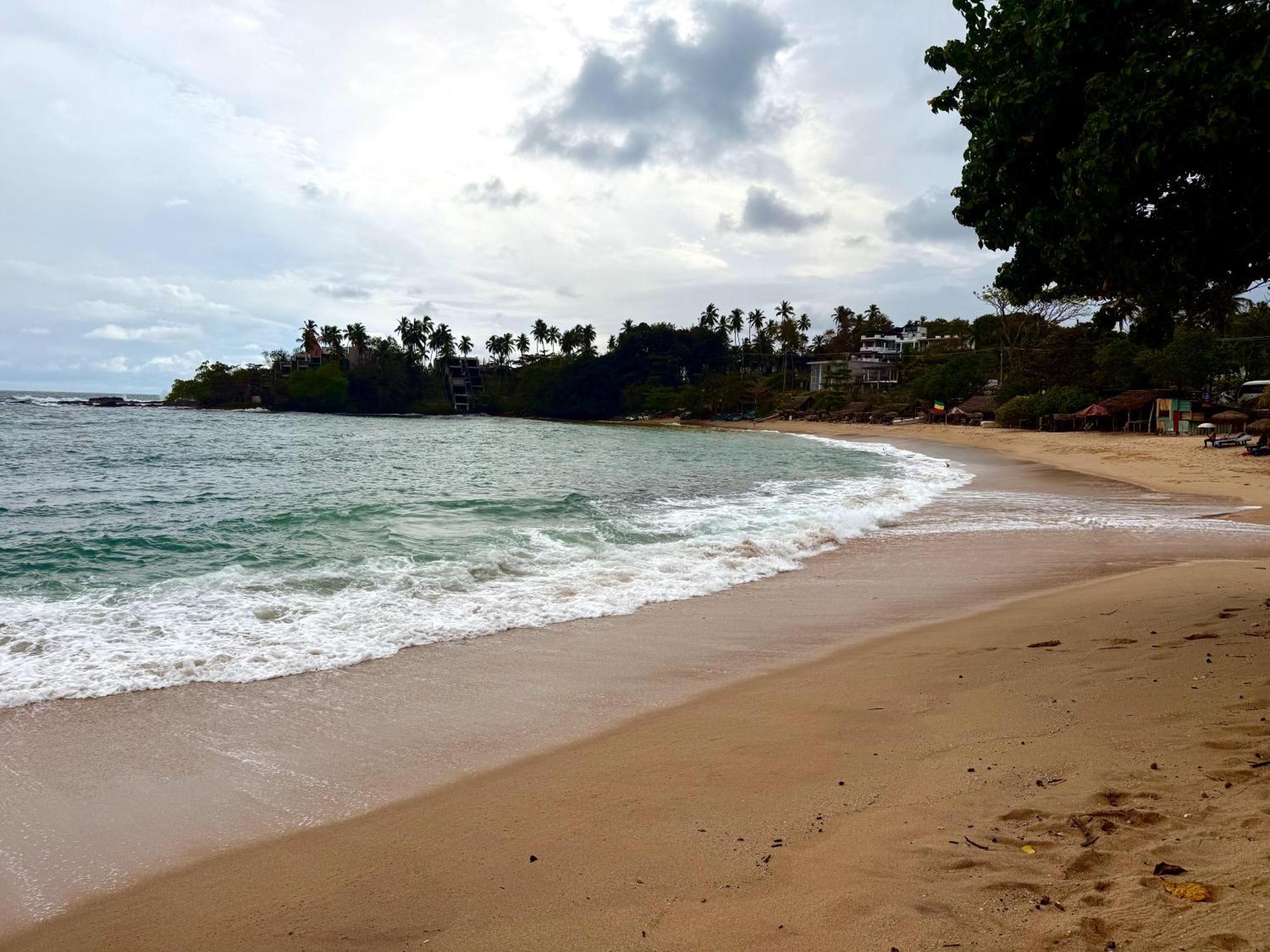 Sea Bay Inn تانجالي المظهر الخارجي الصورة