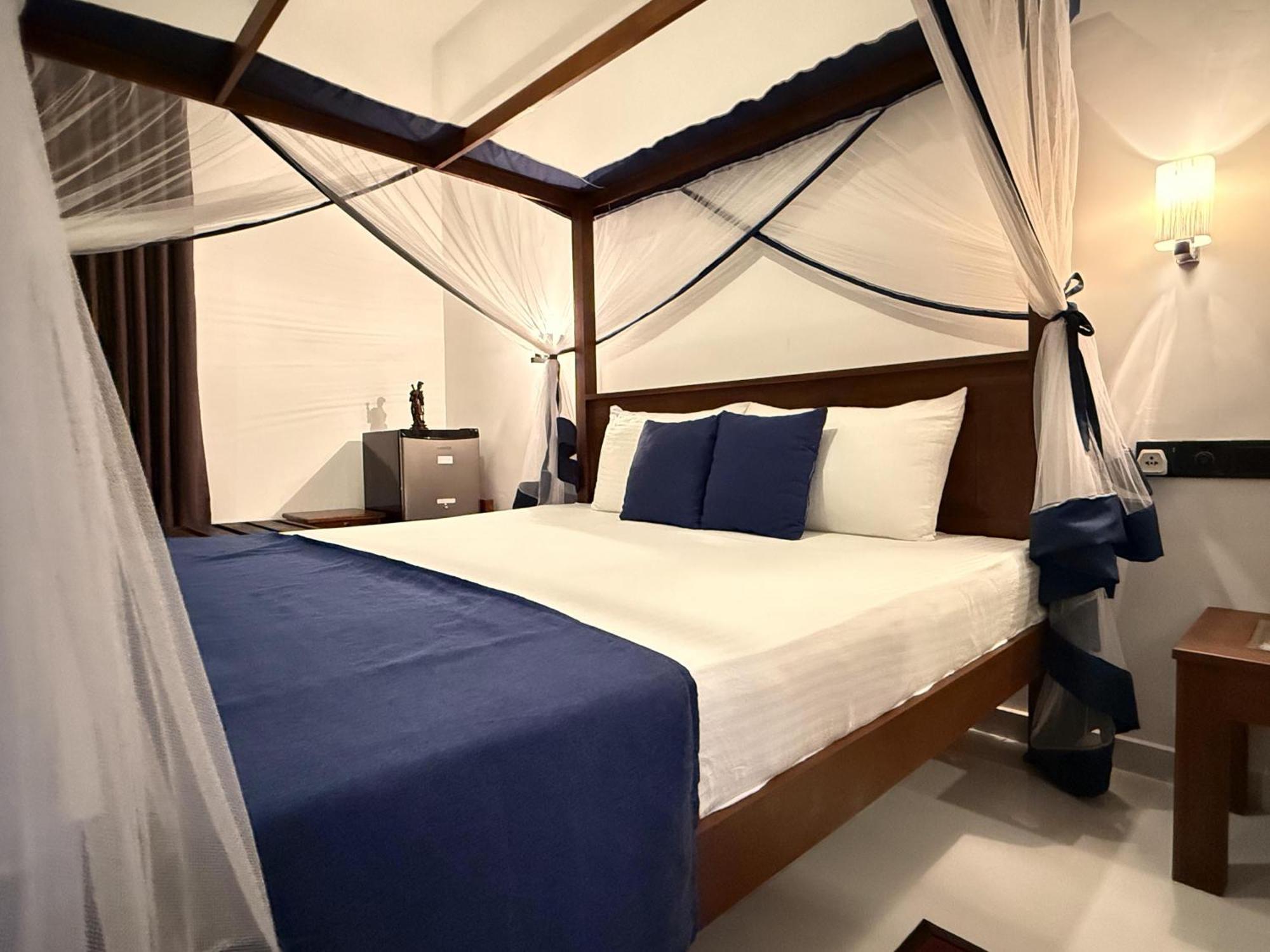 Sea Bay Inn تانجالي المظهر الخارجي الصورة